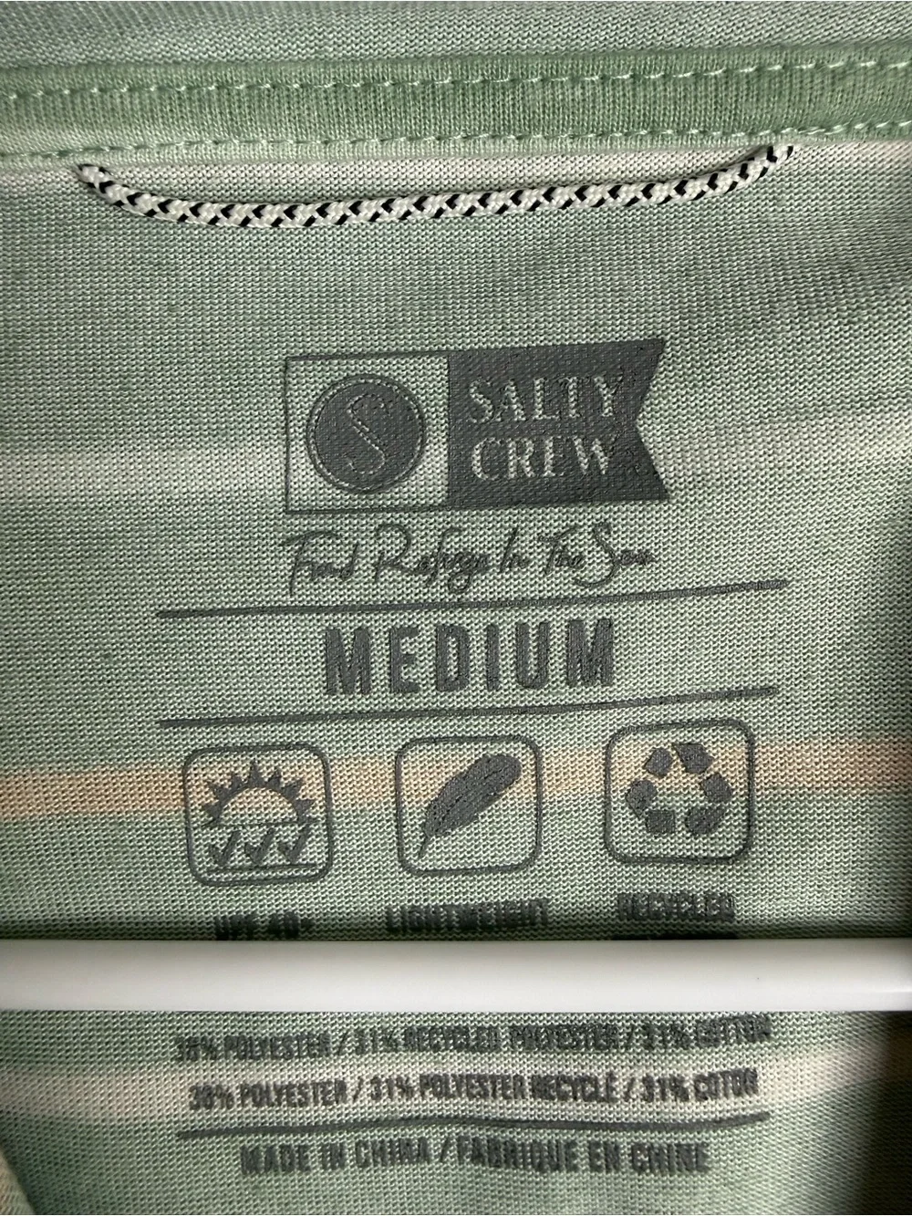 Salty Crew Men’s Green White Striped Hooded Pullover Jacket SZ M 40 UPF Casual